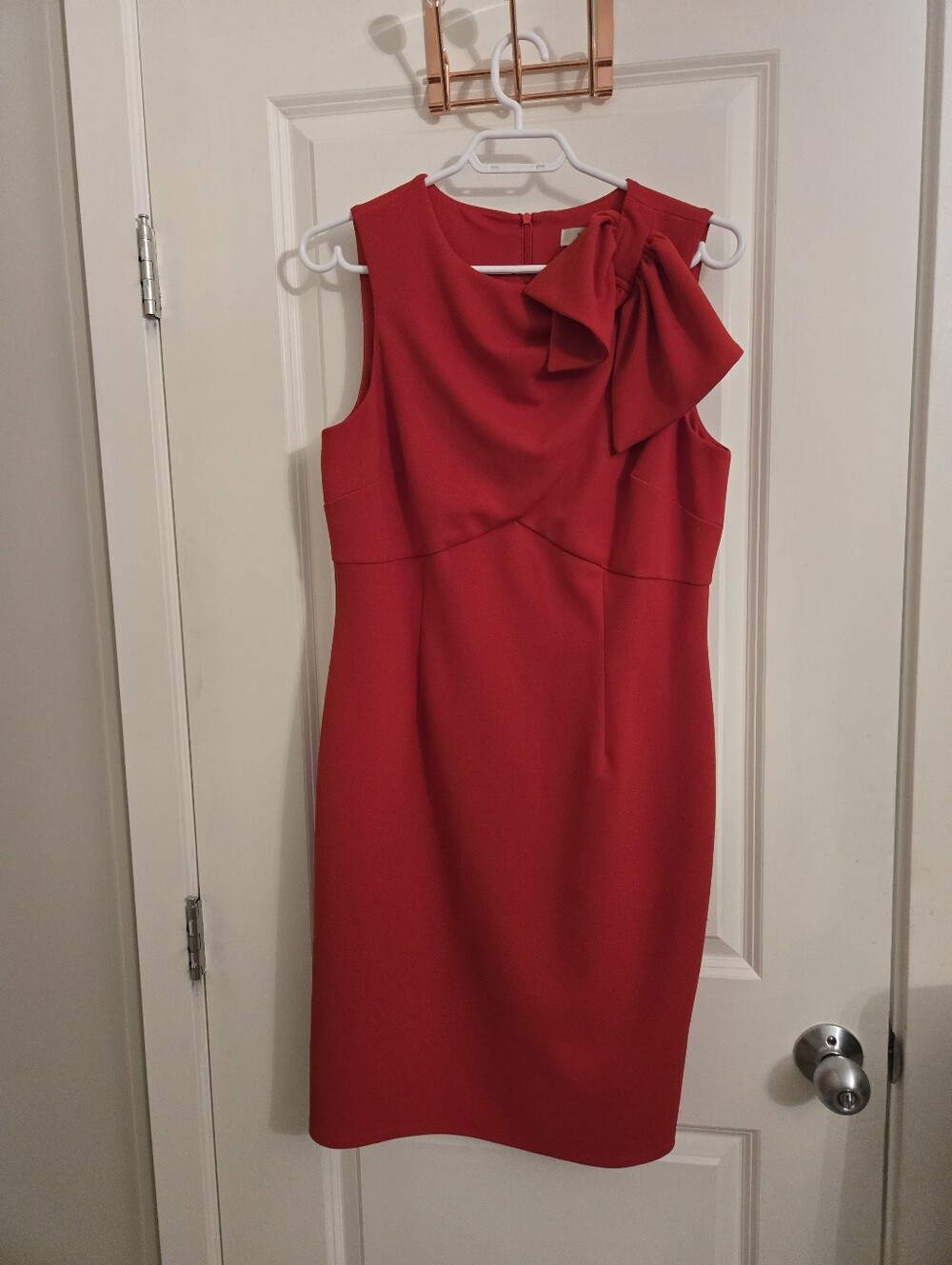 Ever New Red Sleeveless Sheath Dress with Shoulder Bow